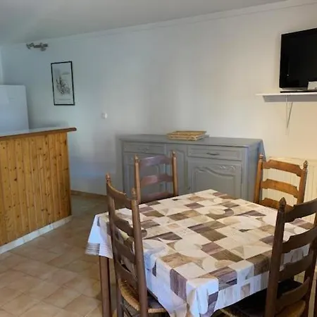 Dans Ferme Equestre *